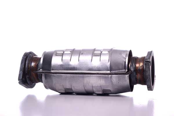 FPPL CB67615 Katalysator für NISSAN